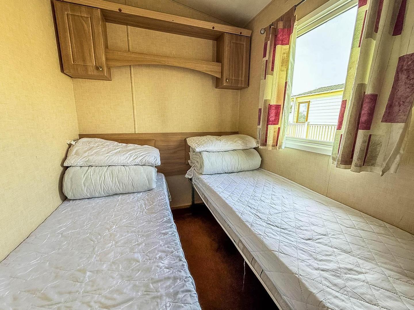 Spacious 8 Berth Caravan At Southview Holiday Park Near Skegness Ref 33018Ml Dış mekan fotoğraf