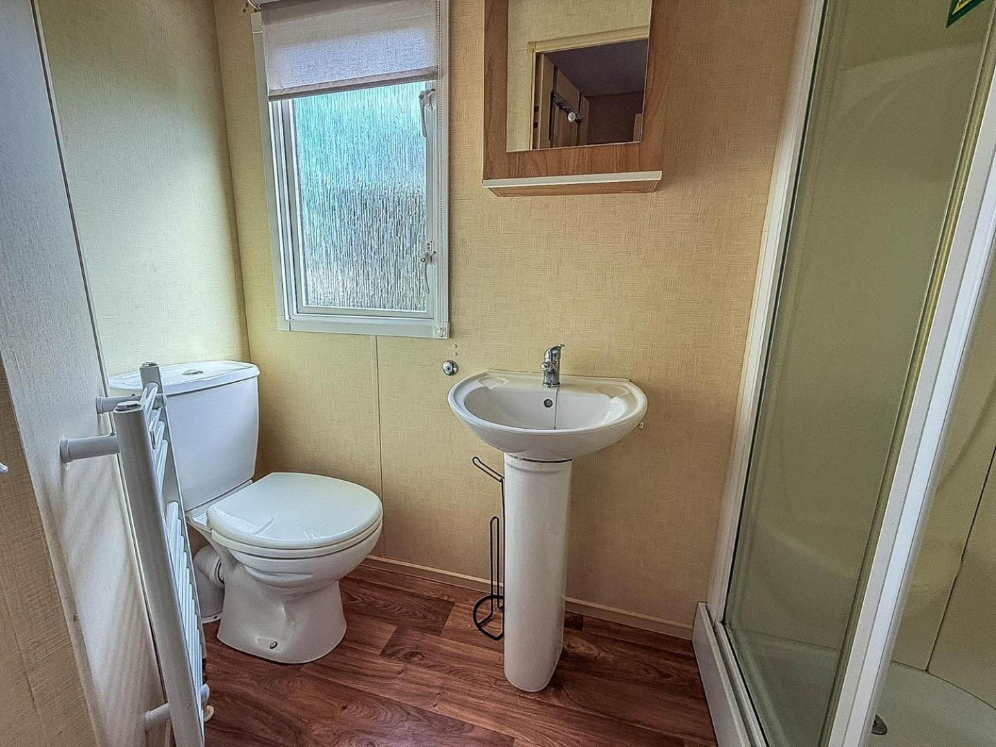 Spacious 8 Berth Caravan At Southview Holiday Park Near Skegness Ref 33018Ml Dış mekan fotoğraf