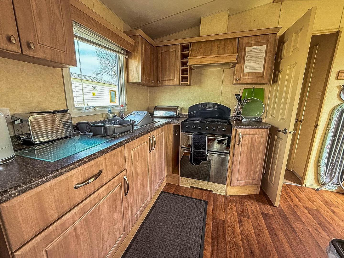 Spacious 8 Berth Caravan At Southview Holiday Park Near Skegness Ref 33018Ml Dış mekan fotoğraf